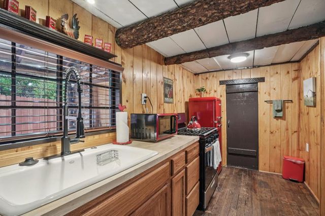 25750 Alderwood, Idyllwild, CA 92549