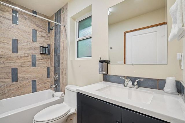 25750 Alderwood, Idyllwild, CA 92549