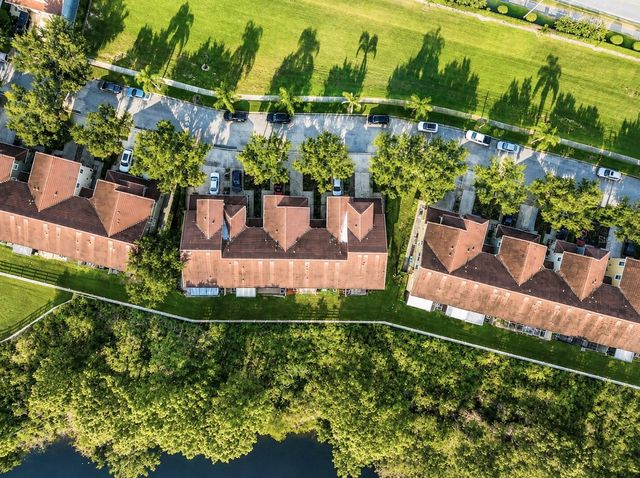 10210 FALLSGROVE STREET, Orlando, FL 32836
