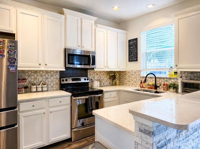 10210 FALLSGROVE STREET, Orlando, FL 32836