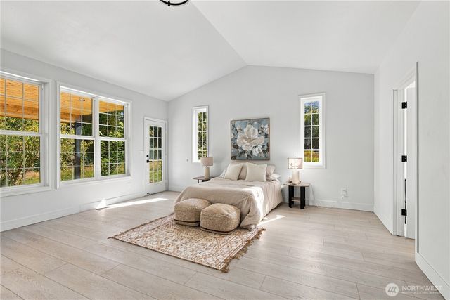 31728 SE Issaquah Fall City Road, Fall City, WA 98024