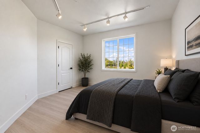 31728 SE Issaquah Fall City Road, Fall City, WA 98024
