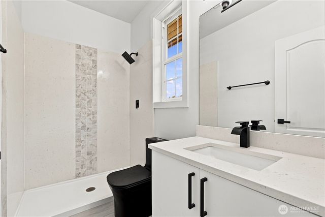 31728 SE Issaquah Fall City Road, Fall City, WA 98024