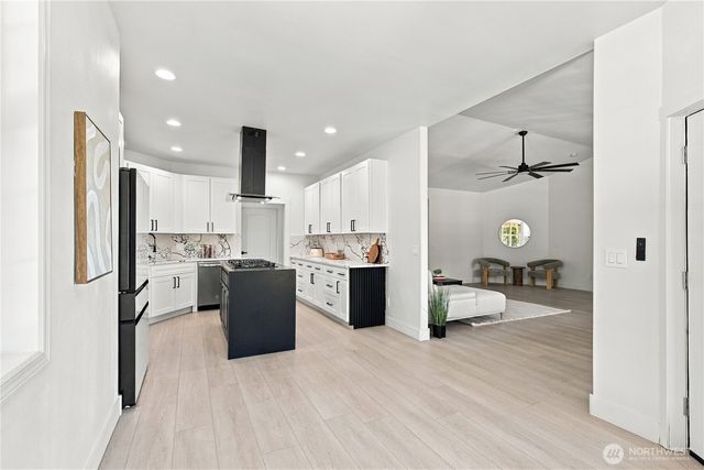 31728 SE Issaquah Fall City Road, Fall City, WA 98024