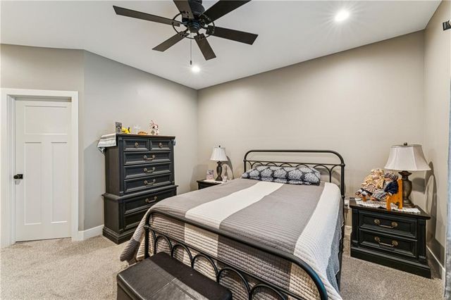 909 Captain Merriman Drive, Freeman, MO 64746