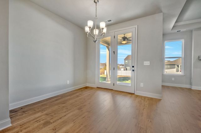 3044 Mallard Dr, Lebanon, TN 37090