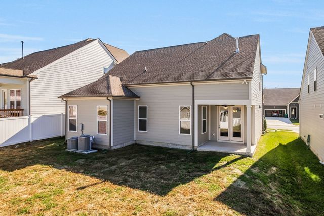 3044 Mallard Dr, Lebanon, TN 37090