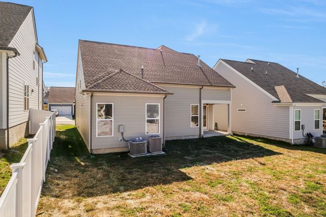 3044 Mallard Dr, Lebanon, TN 37090