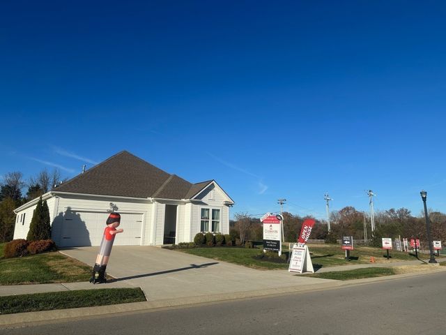 3044 Mallard Dr, Lebanon, TN 37090