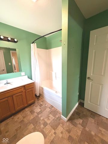 207 N Market Street, Rockville, IN 47872