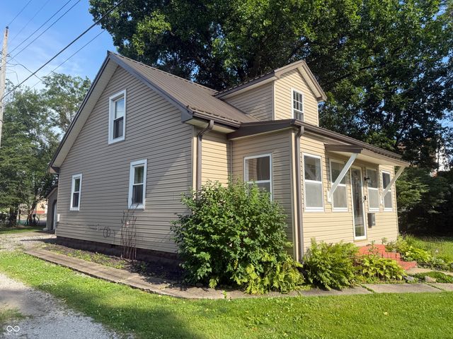 207 N Market Street, Rockville, IN 47872
