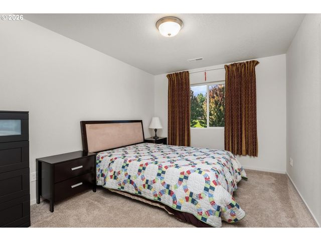1952 Ne 117TH Ct, Vancouver, WA 98684