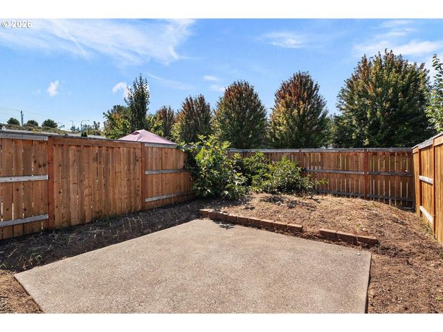 1952 Ne 117TH Ct, Vancouver, WA 98684
