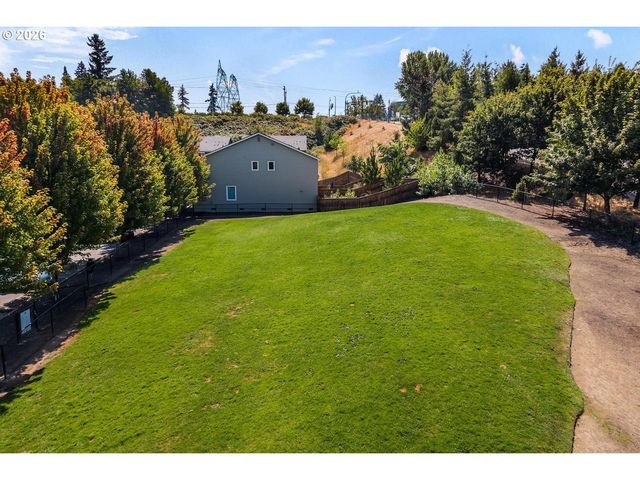 1952 Ne 117TH Ct, Vancouver, WA 98684