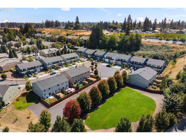1952 Ne 117TH Ct, Vancouver, WA 98684