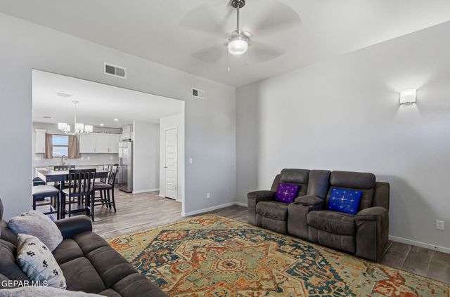 13845 Paseo Central Avenue, Horizon City, TX 79928