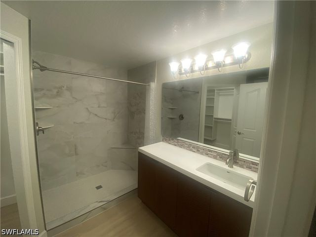 12965 Positano CIR 104, Naples, FL 34105