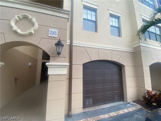 12965 Positano CIR 104, Naples, FL 34105