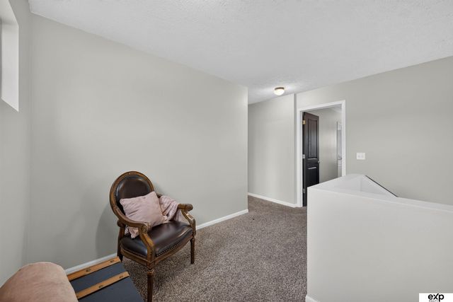 8123 S 190th Avenue, Omaha, NE 68136