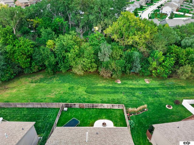 8123 S 190th Avenue, Omaha, NE 68136