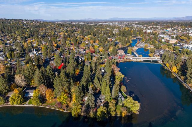 107 NW Drake Road, Bend, OR 97703