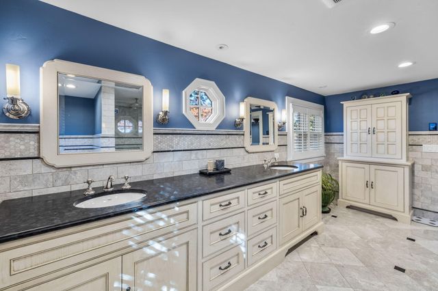 107 NW Drake Road, Bend, OR 97703