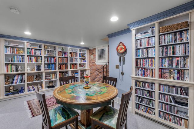 107 NW Drake Road, Bend, OR 97703