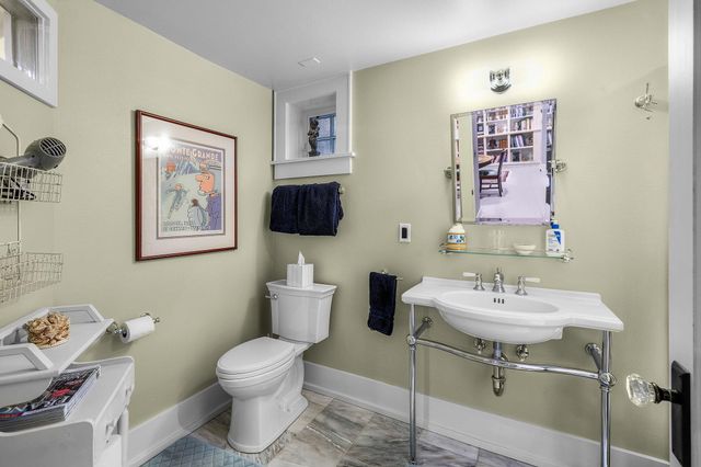 107 NW Drake Road, Bend, OR 97703