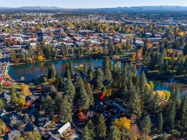 107 NW Drake Road, Bend, OR 97703