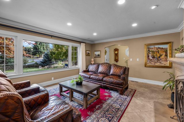 107 NW Drake Road, Bend, OR 97703