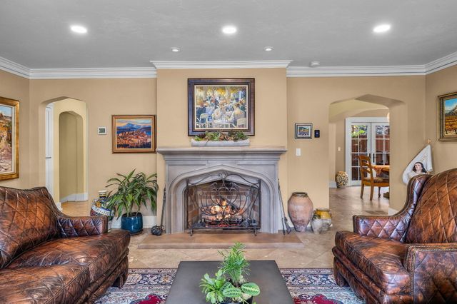 107 NW Drake Road, Bend, OR 97703