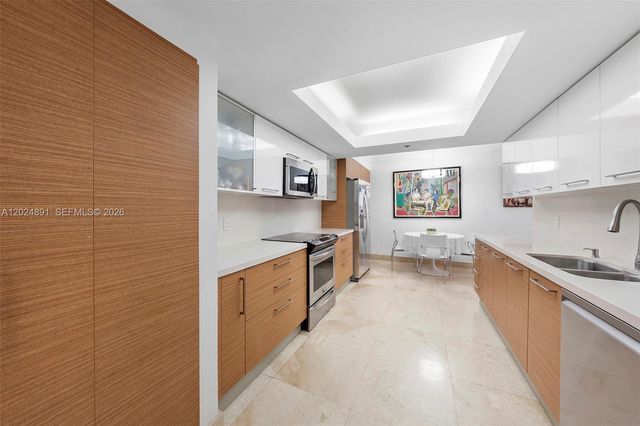 10175 Collins Avenue 1505, Bal Harbour, FL 33154