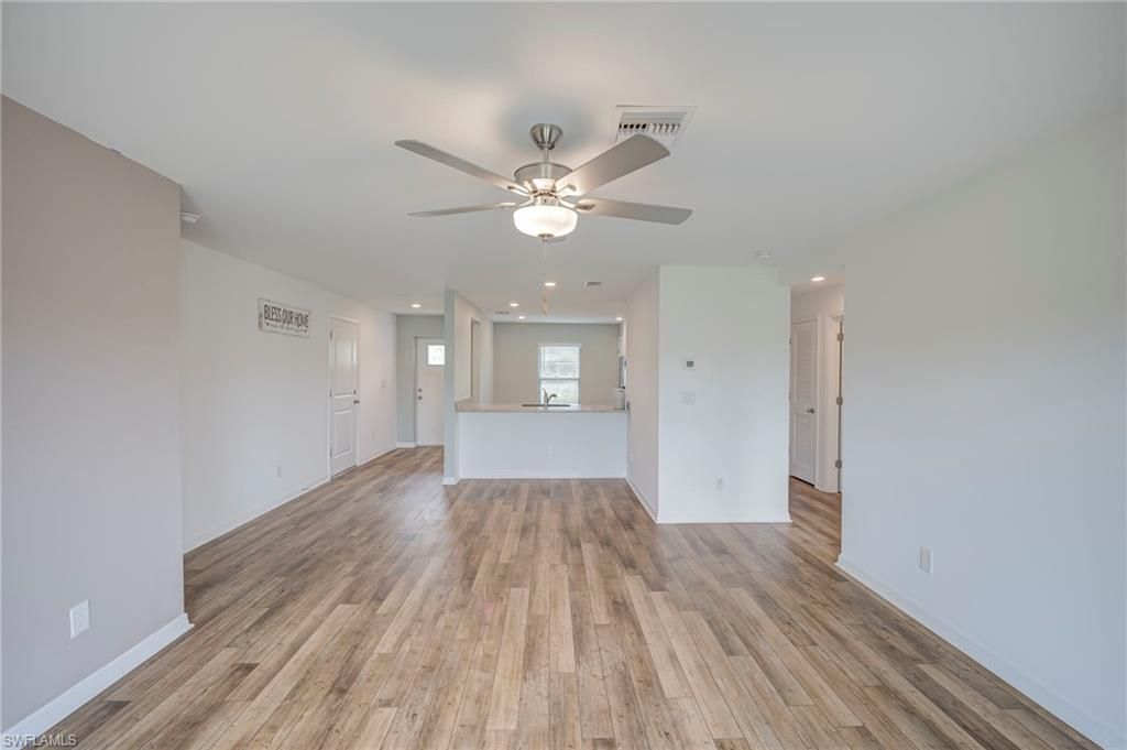 150 Blackstone DR, FORT MYERS, FL 33913 — photo 4