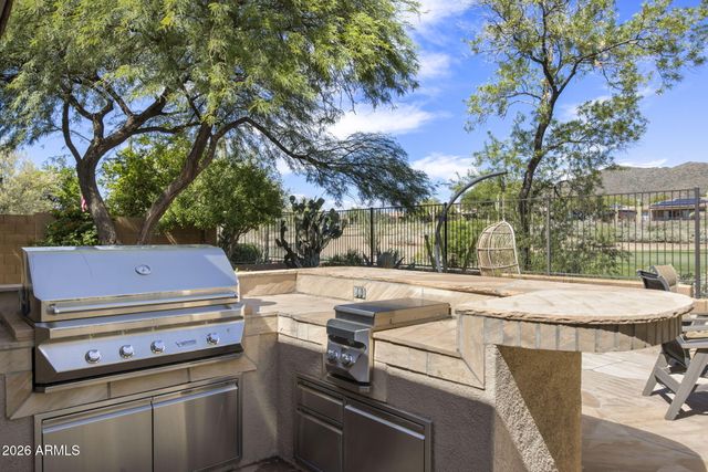 2330 W MUIRFIELD Drive, Anthem, AZ 85086