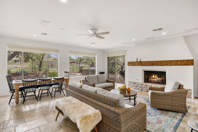 2330 W MUIRFIELD Drive, Anthem, AZ 85086