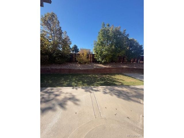 9759 Ogden Ct, Thornton, CO 80229