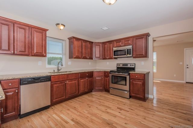 13 Nature Avenue A, Colchester, CT 06415