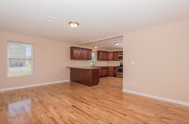 13 Nature Avenue A, Colchester, CT 06415