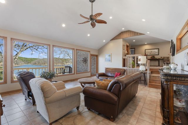 58990 E 332 Road, Jay, OK 74346