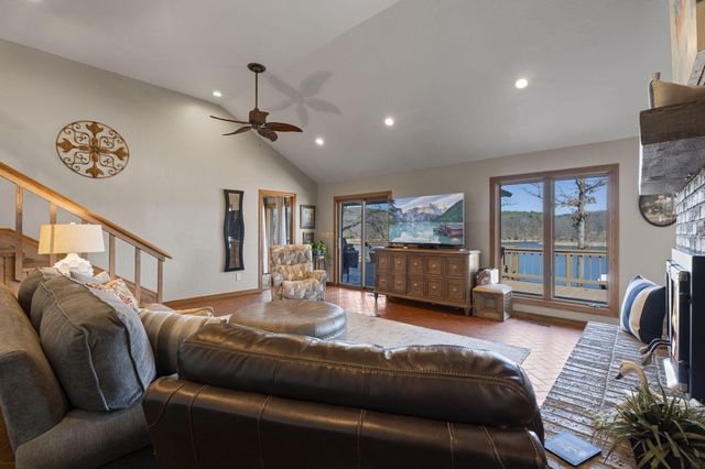 58990 E 332 Road, Jay, OK 74346