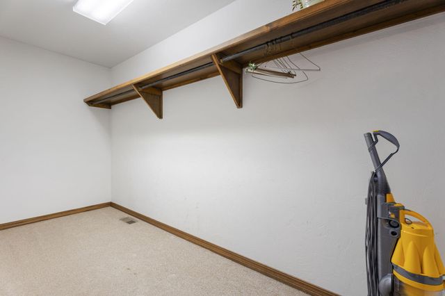 58990 E 332 Road, Jay, OK 74346