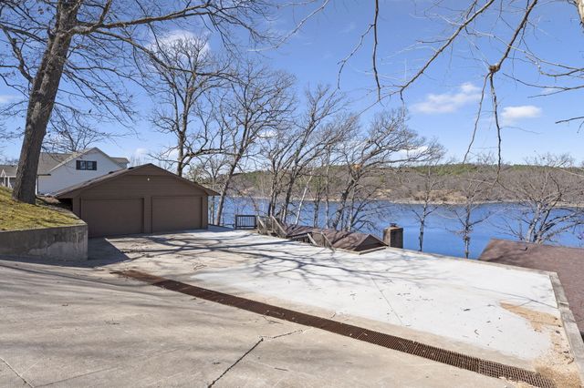 58990 E 332 Road, Jay, OK 74346