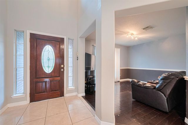 1822 Karsen Drive, Houston, TX 77049