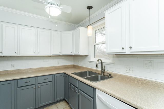 164 36th Avenue NW, Rochester, MN 55901