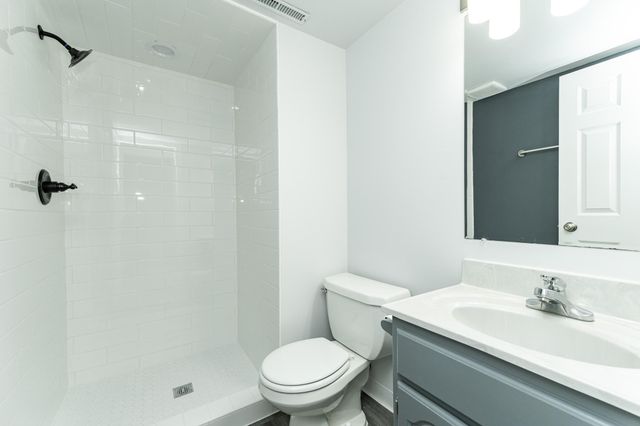 164 36th Avenue NW, Rochester, MN 55901