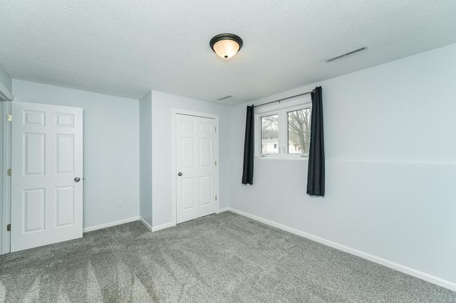 164 36th Avenue NW, Rochester, MN 55901