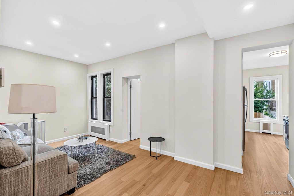 286 Wadsworth Avenue, New York (manhattan), NY 10040 — photo 5