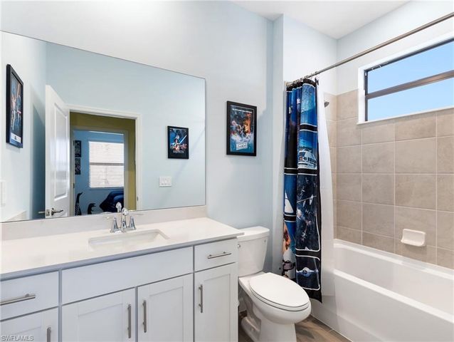 20737 Napa LOOP, Estero, FL 33928