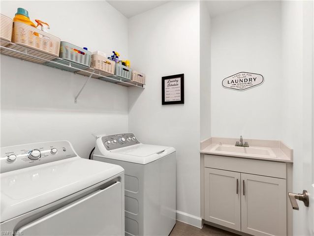 20737 Napa LOOP, Estero, FL 33928