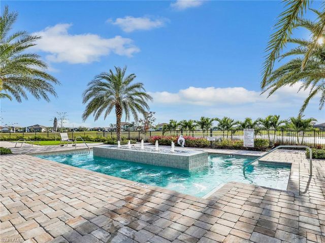 20737 Napa LOOP, Estero, FL 33928